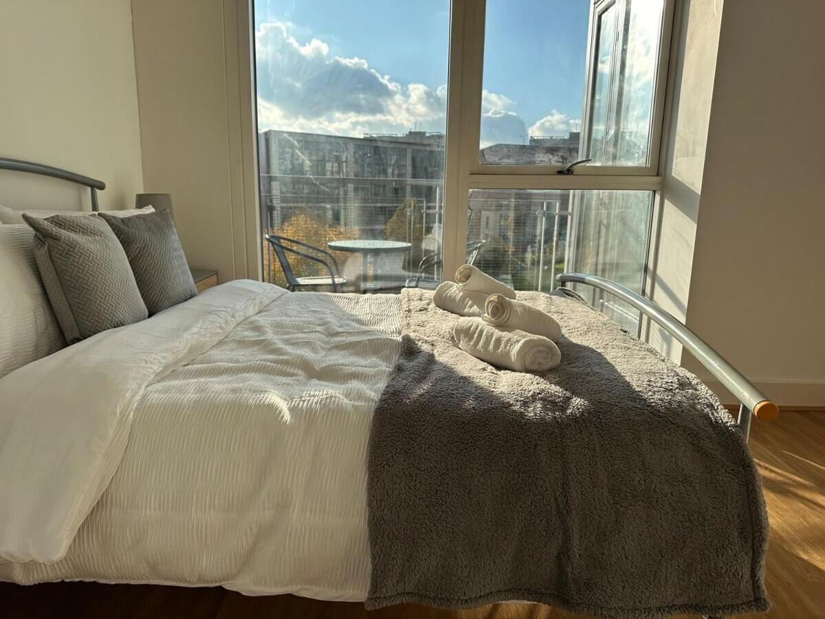 Luxury 1 Bedroom Apartment - City Centre - Balcony - Near O2 Academy Birmingham Esterno foto