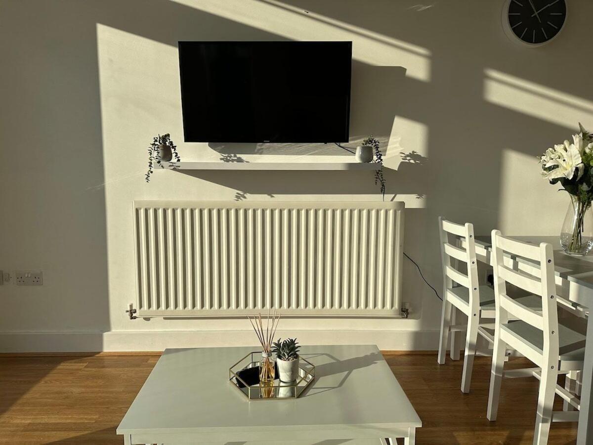 Luxury 1 Bedroom Apartment - City Centre - Balcony - Near O2 Academy Birmingham Esterno foto